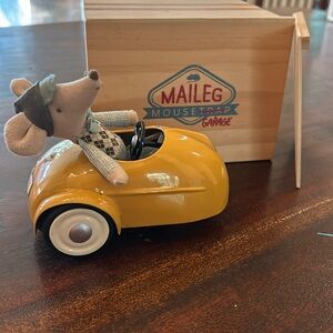 Maileg mouse car with garage